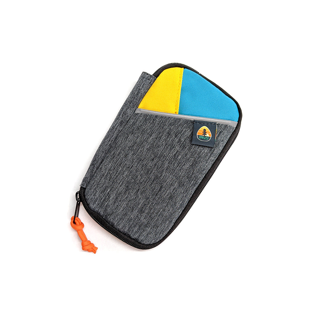 Spruce Grab & Go Leash Bag