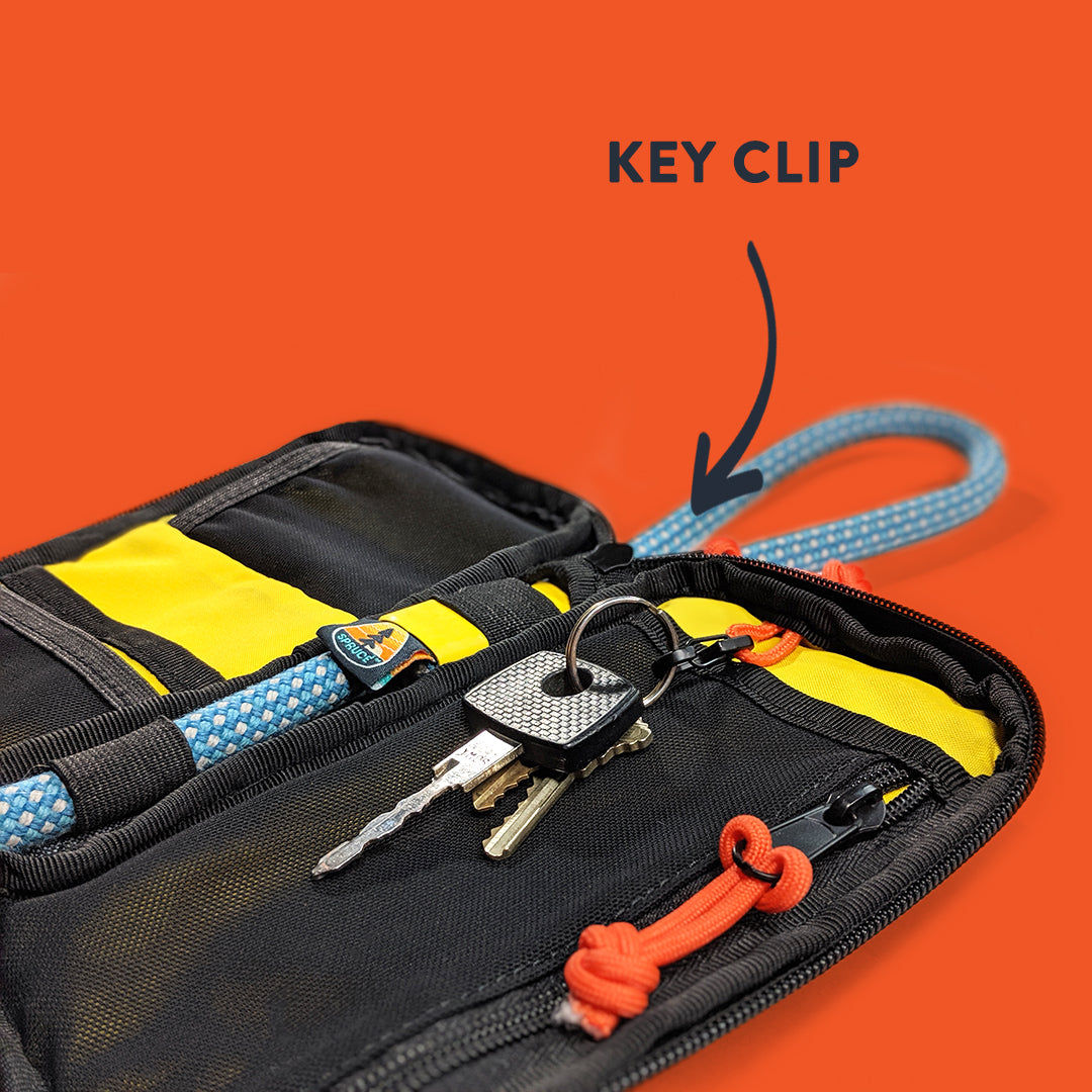 Spruce Grab & Go Leash Bag