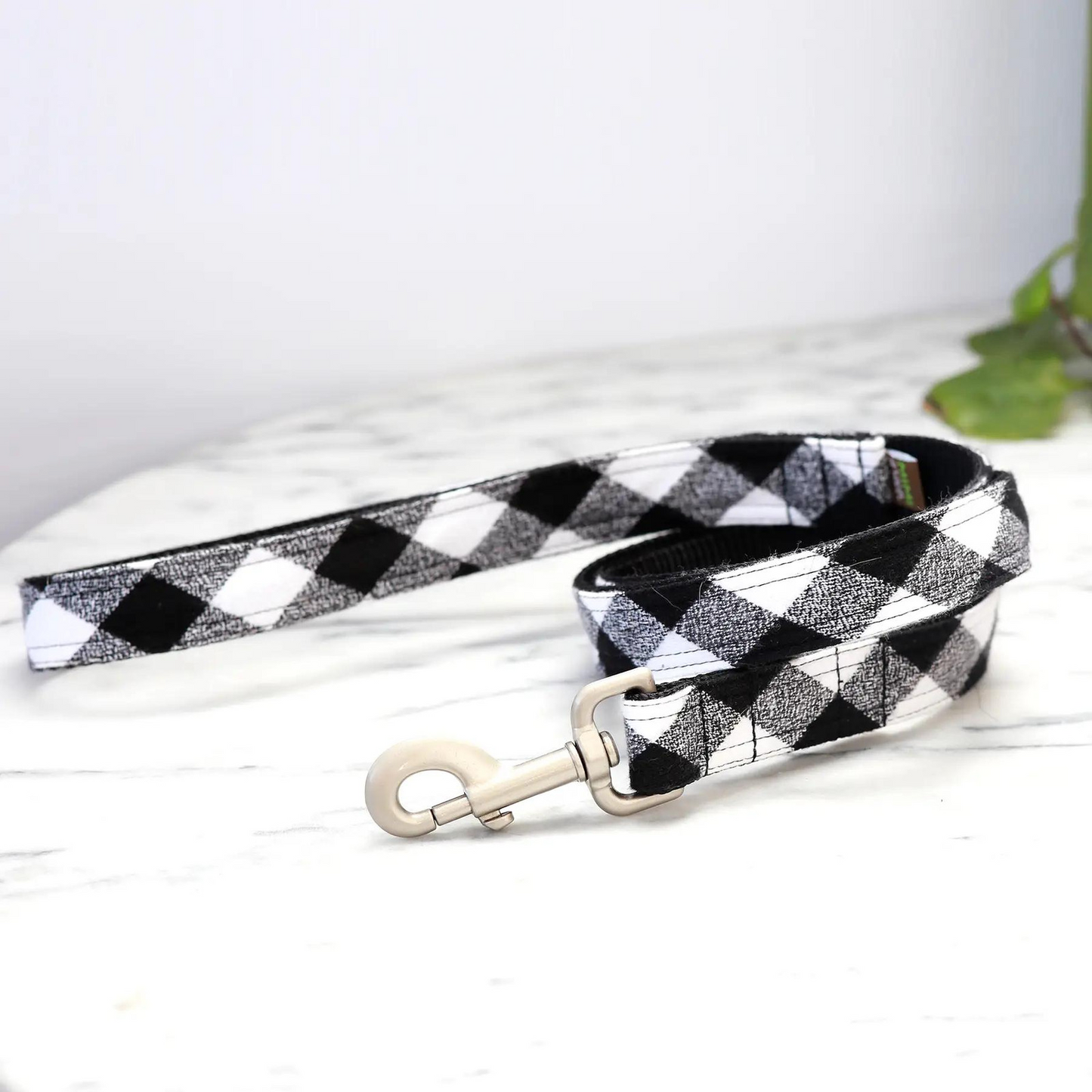 Buffalo Plaid Flannel Dog Leash - (5 colors)